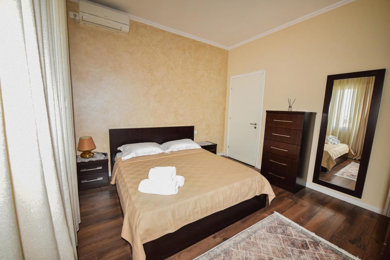 Casa Di Besarb Apartman Shkodra Kültér fotó